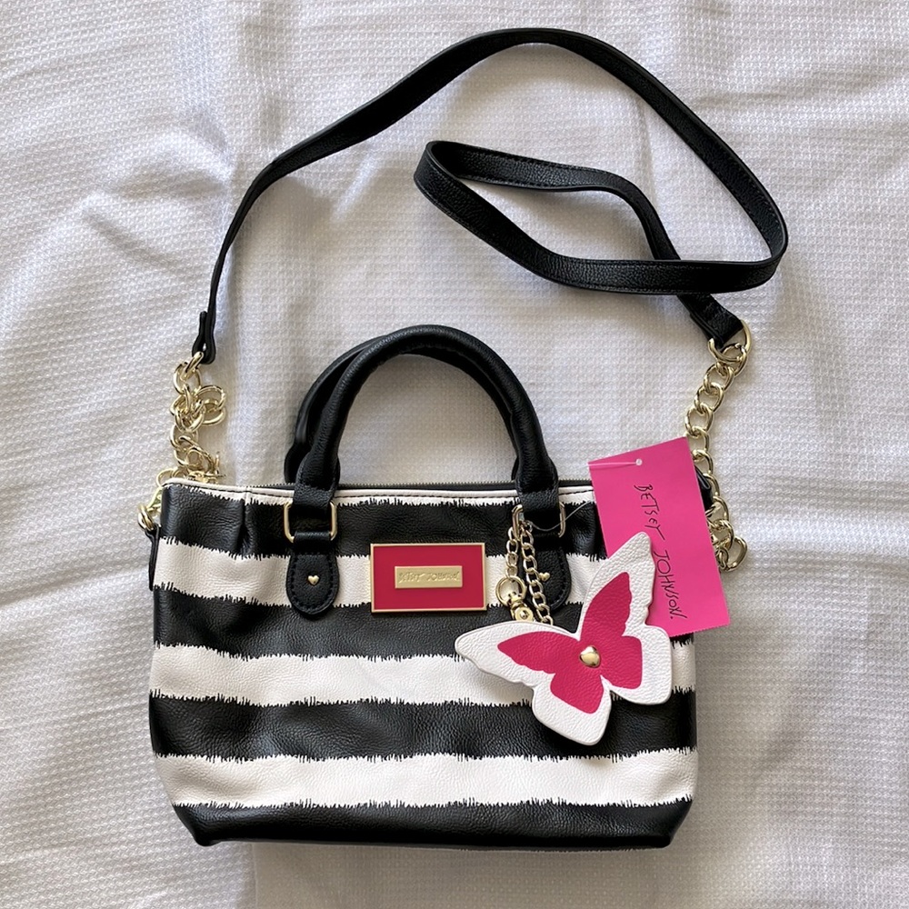 Betsey Johnson satchel purse